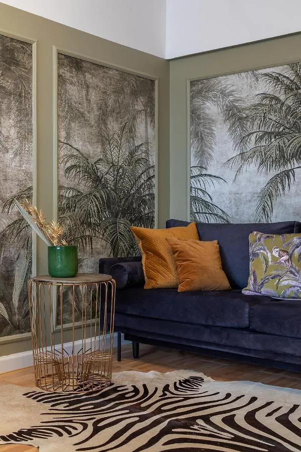 Designer Flat For 4, Heart Of Bucharest, Kitchen Villa Holiday home